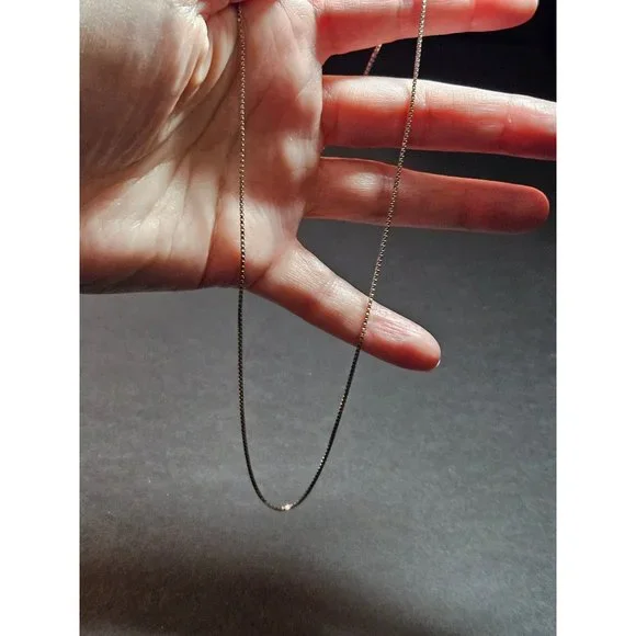 **Final Sale** Italian sterling silver box chain necklace - Picture 3 of 11